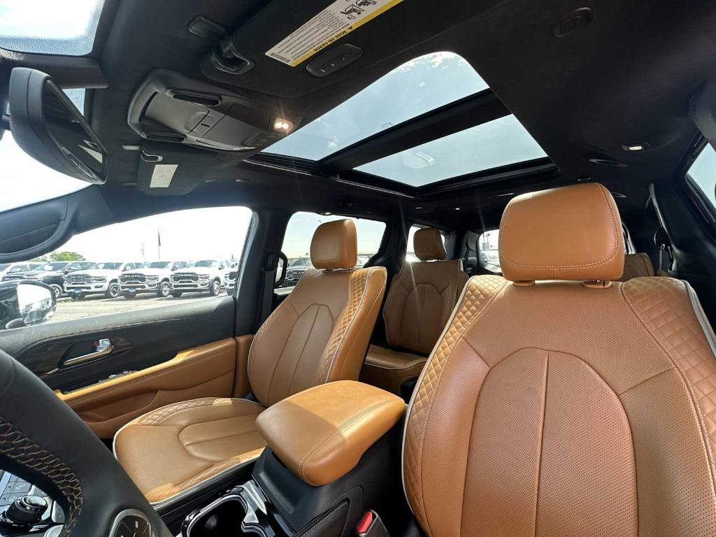 used 2023 Chrysler Pacifica car, priced at $41,982