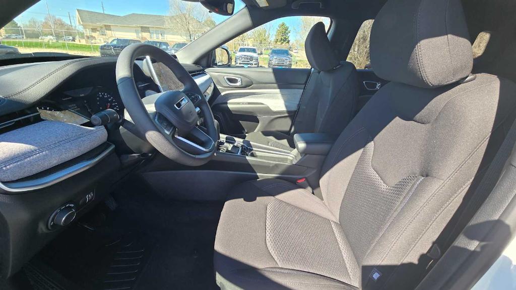 new 2025 Jeep Compass car, priced at $26,485