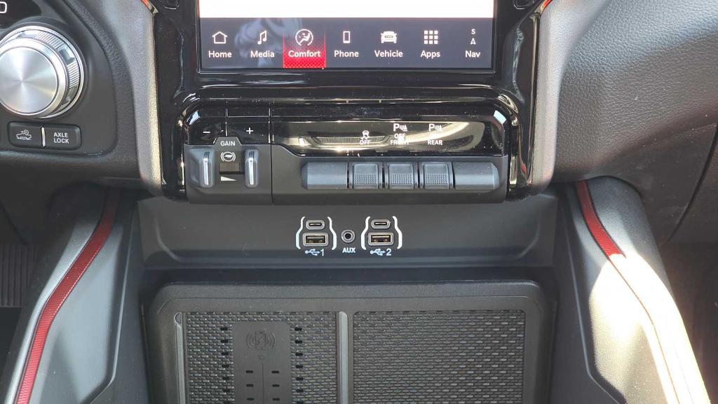 new 2025 Ram 1500 car, priced at $52,921