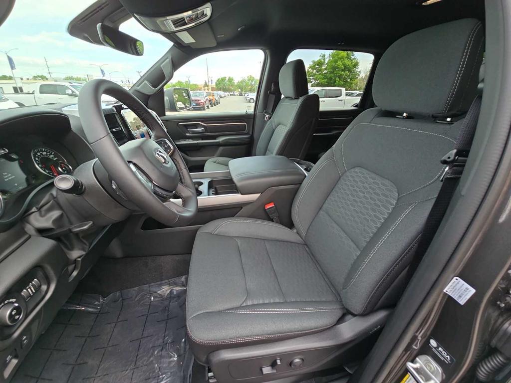 new 2025 Ram 1500 car, priced at $52,694