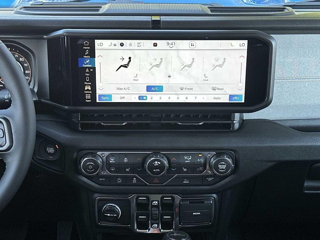 new 2025 Jeep Gladiator car, priced at $43,949