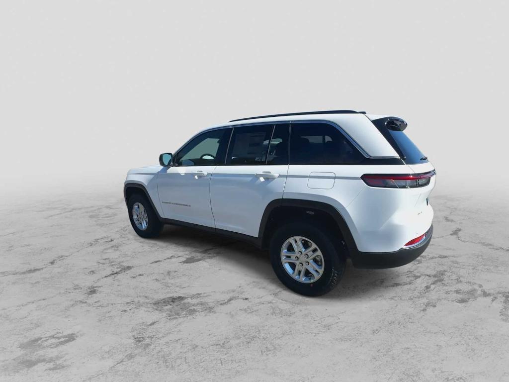 new 2025 Jeep Grand Cherokee car, priced at $35,288