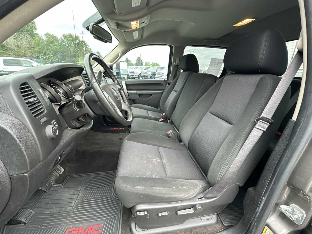 used 2013 GMC Sierra 2500 car, priced at $23,643