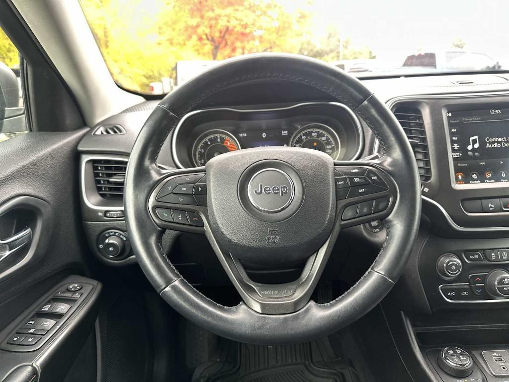 used 2020 Jeep Cherokee car, priced at $18,025