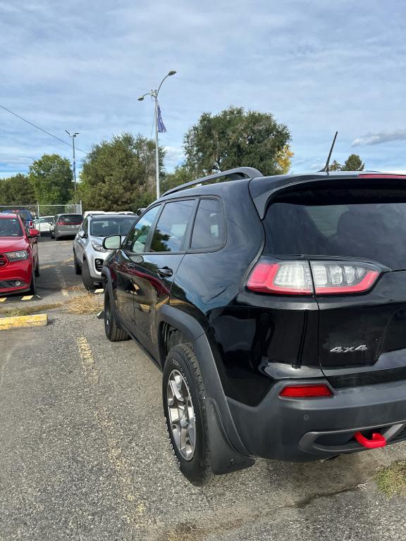 used 2020 Jeep Cherokee car, priced at $18,907