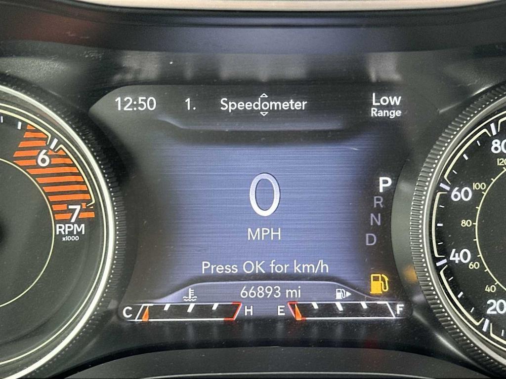 used 2020 Jeep Cherokee car, priced at $18,025