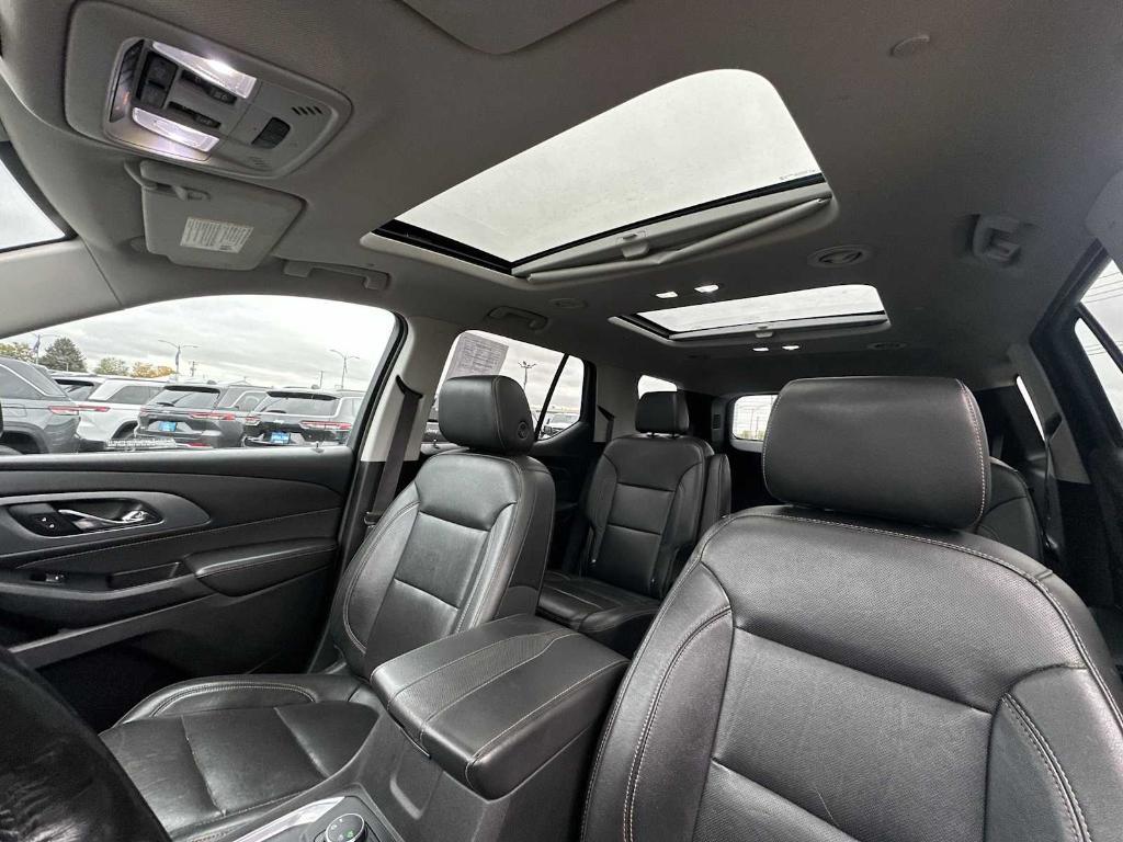 used 2019 Chevrolet Traverse car, priced at $22,092