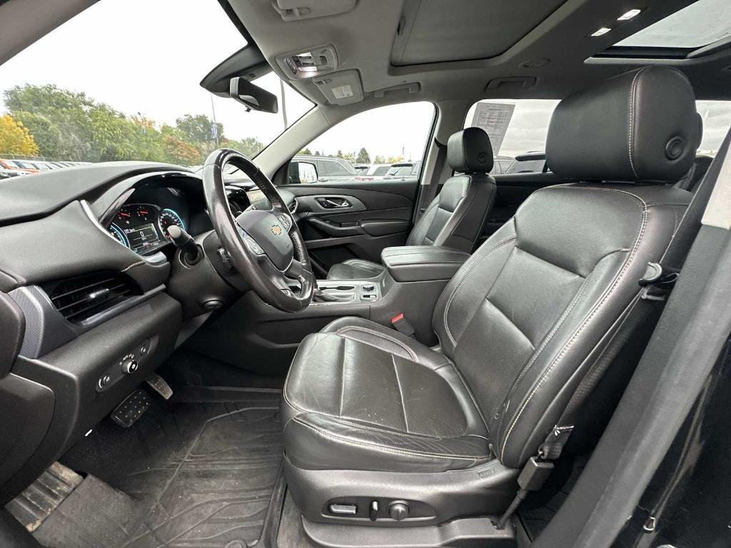 used 2019 Chevrolet Traverse car, priced at $22,092