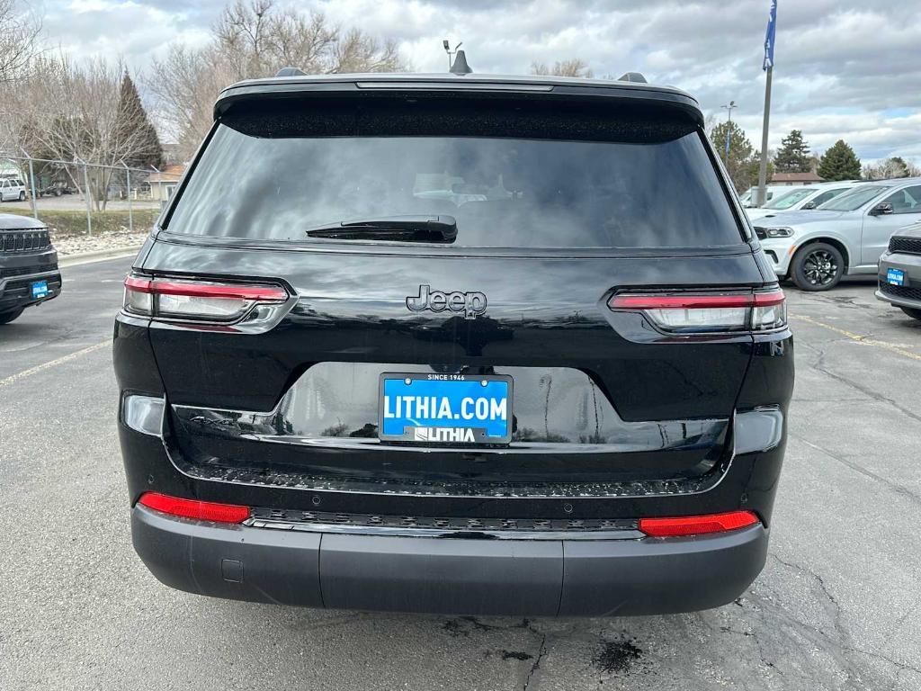 new 2025 Jeep Grand Cherokee L car, priced at $42,613