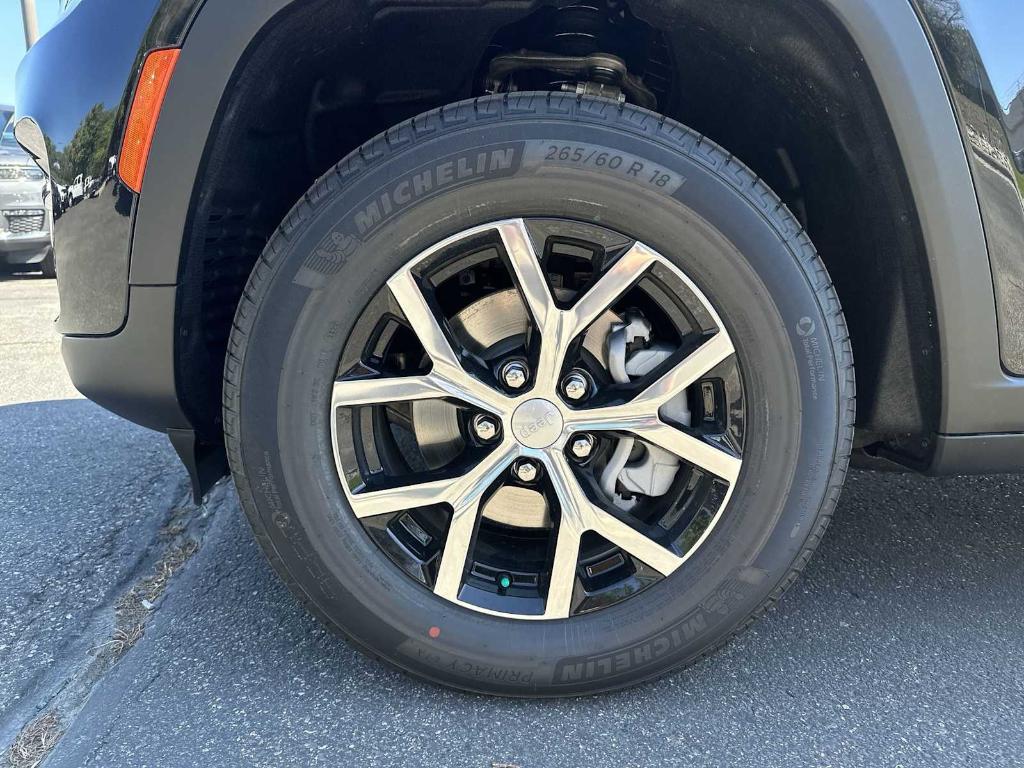 new 2025 Jeep Grand Cherokee car, priced at $43,349
