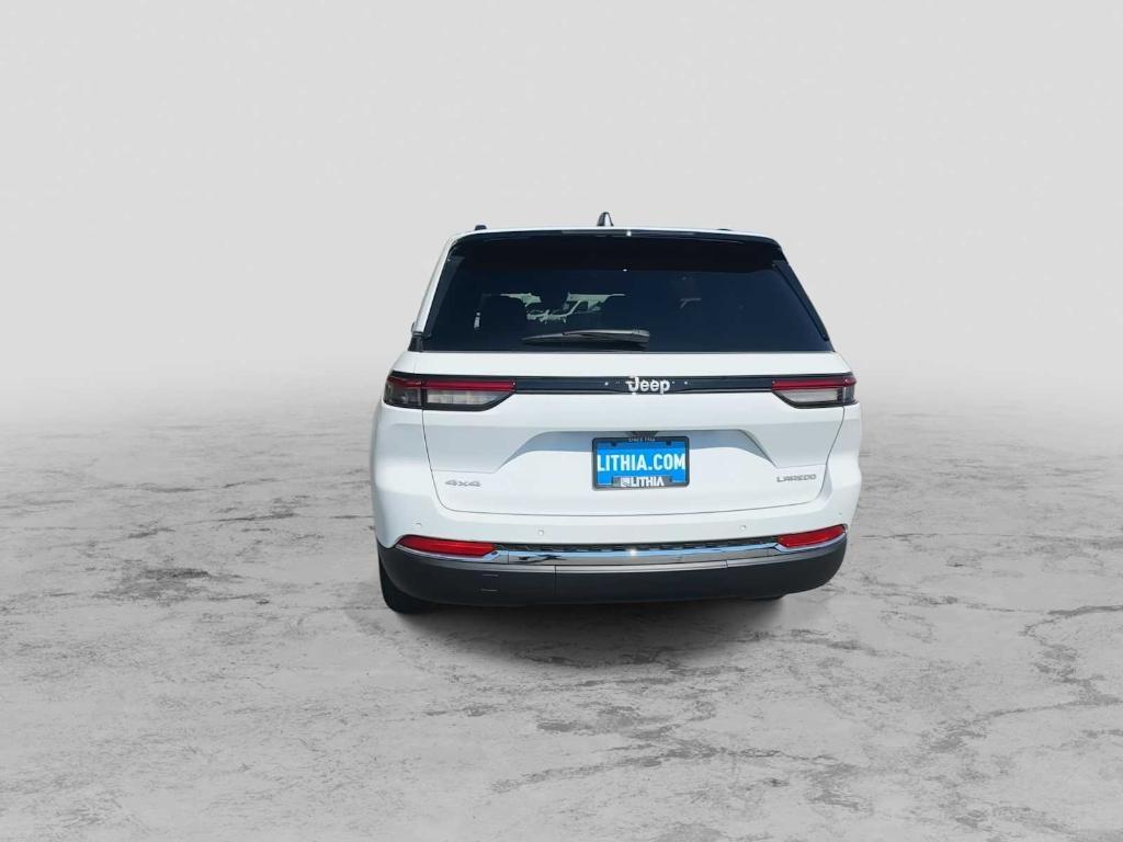 new 2025 Jeep Grand Cherokee car, priced at $35,672