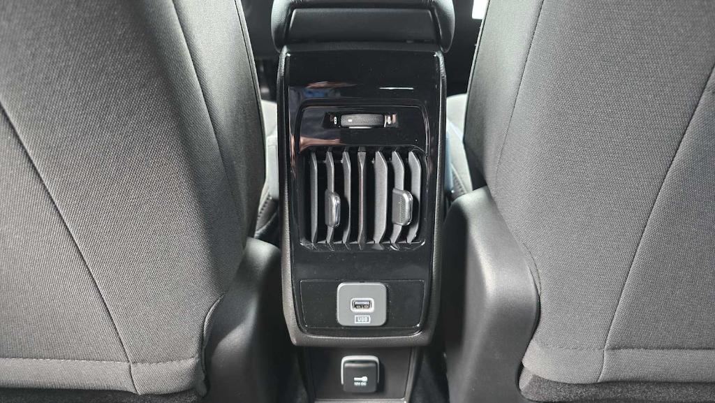 new 2025 Jeep Compass car, priced at $26,635