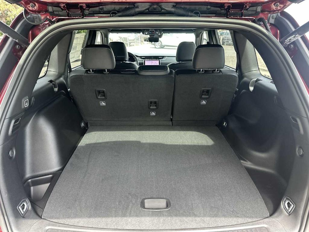 new 2025 Jeep Grand Cherokee car, priced at $52,046