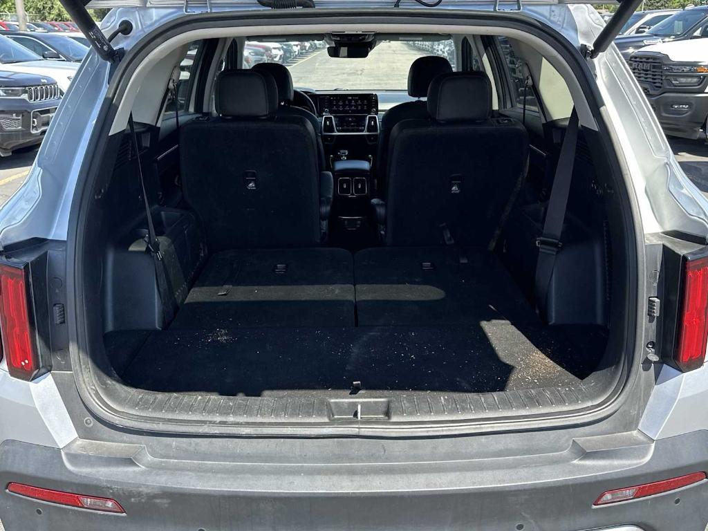 used 2022 Kia Sorento car, priced at $27,970