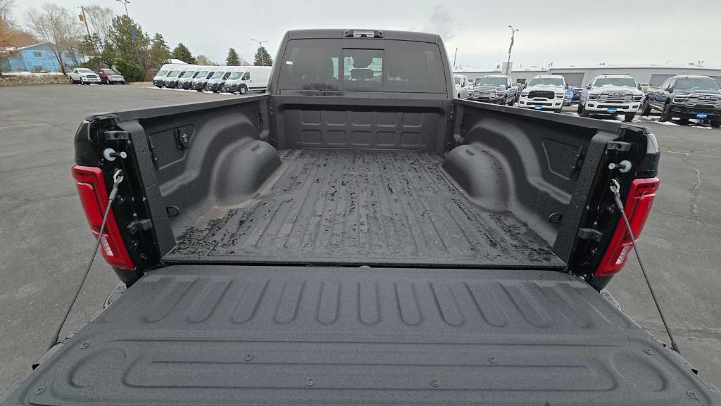 new 2025 Ram 3500 car, priced at $80,921