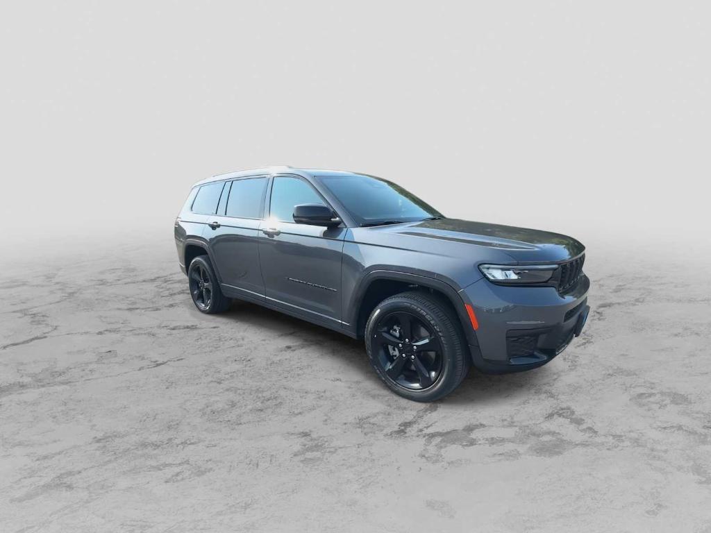 used 2023 Jeep Grand Cherokee L car, priced at $28,755