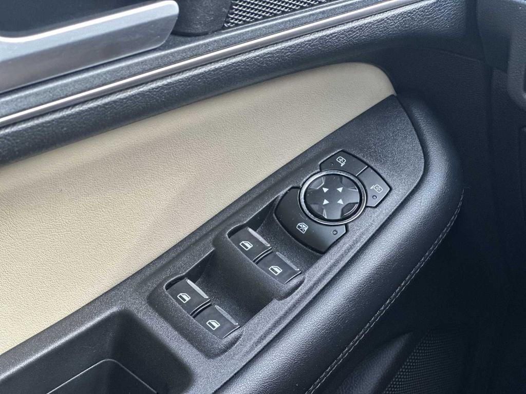 used 2021 Ford Edge car, priced at $18,930