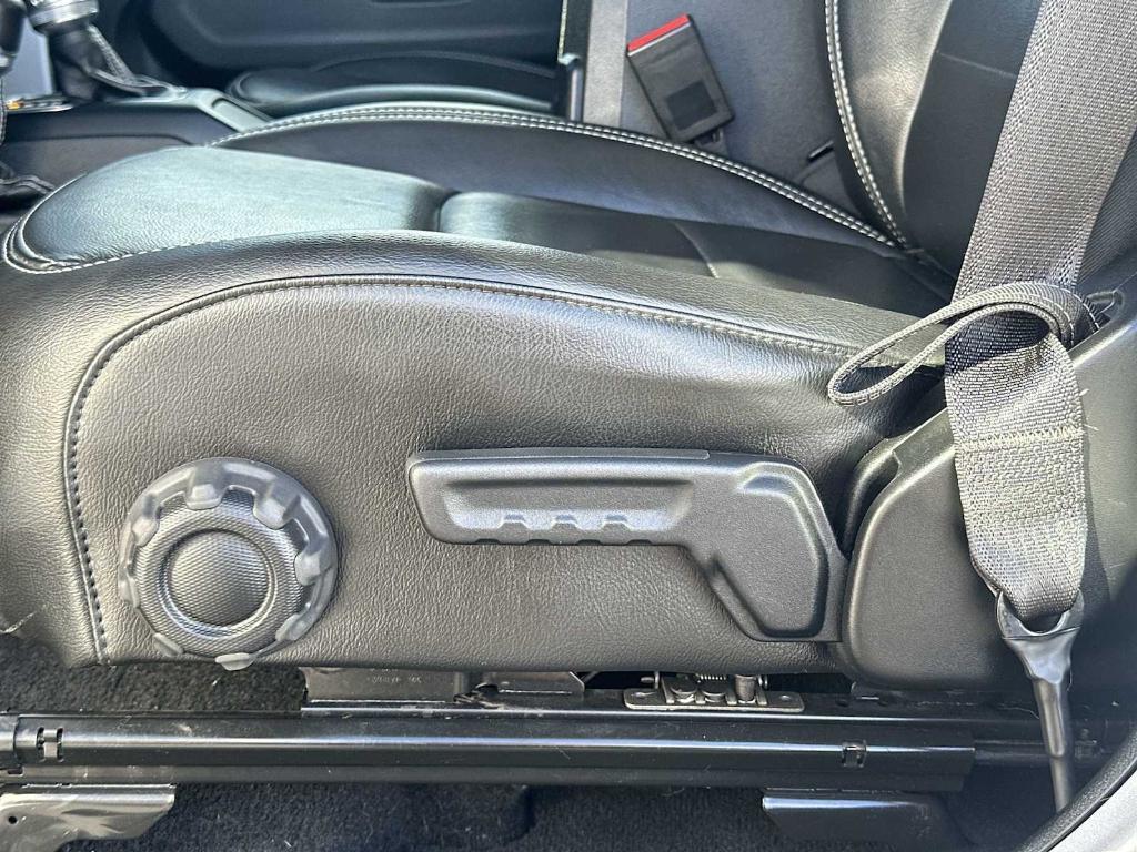 used 2023 Jeep Gladiator car, priced at $30,721