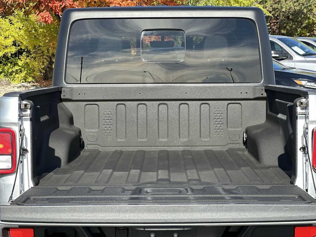 used 2023 Jeep Gladiator car, priced at $30,721
