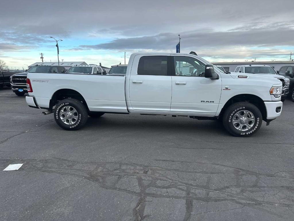 new 2024 Ram 3500 car, priced at $65,368