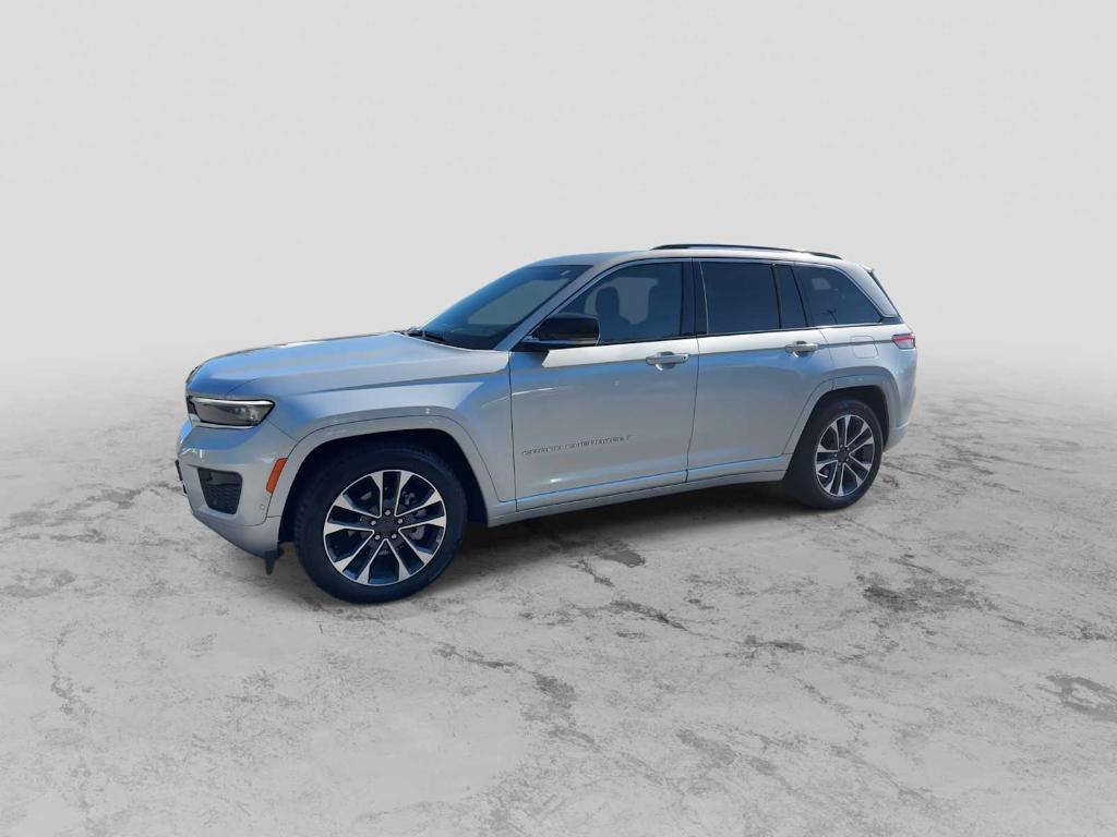 used 2023 Jeep Grand Cherokee car, priced at $36,684