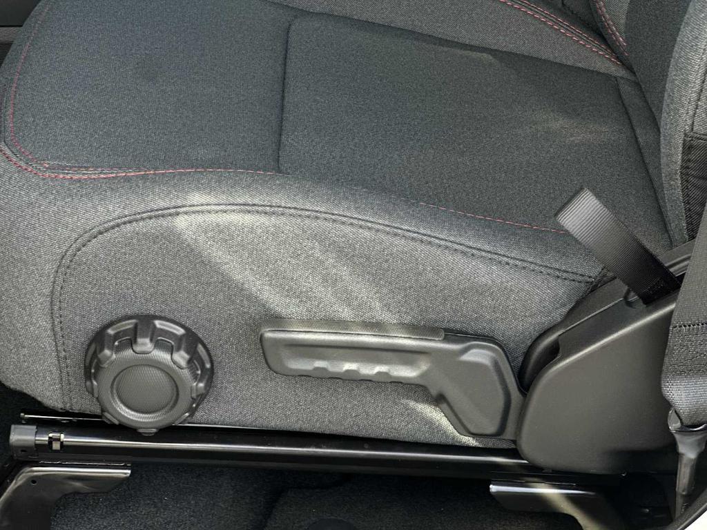 new 2025 Jeep Gladiator car, priced at $54,567