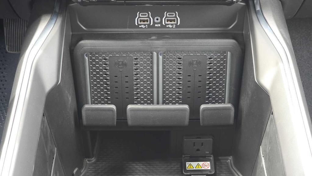 new 2025 Ram 3500 car, priced at $79,596