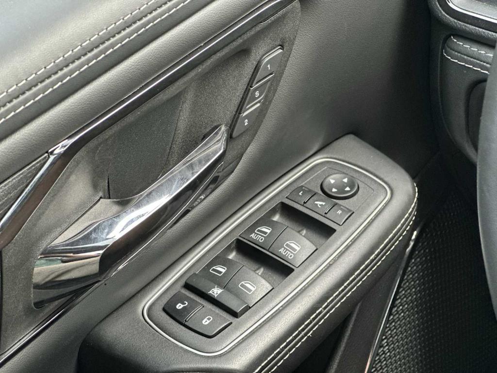 used 2022 Ram 1500 car, priced at $46,457