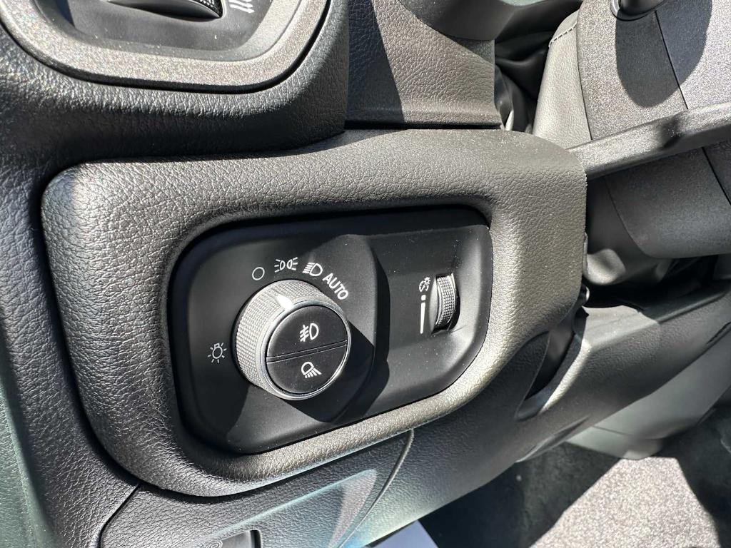 new 2025 Ram 1500 car, priced at $44,679