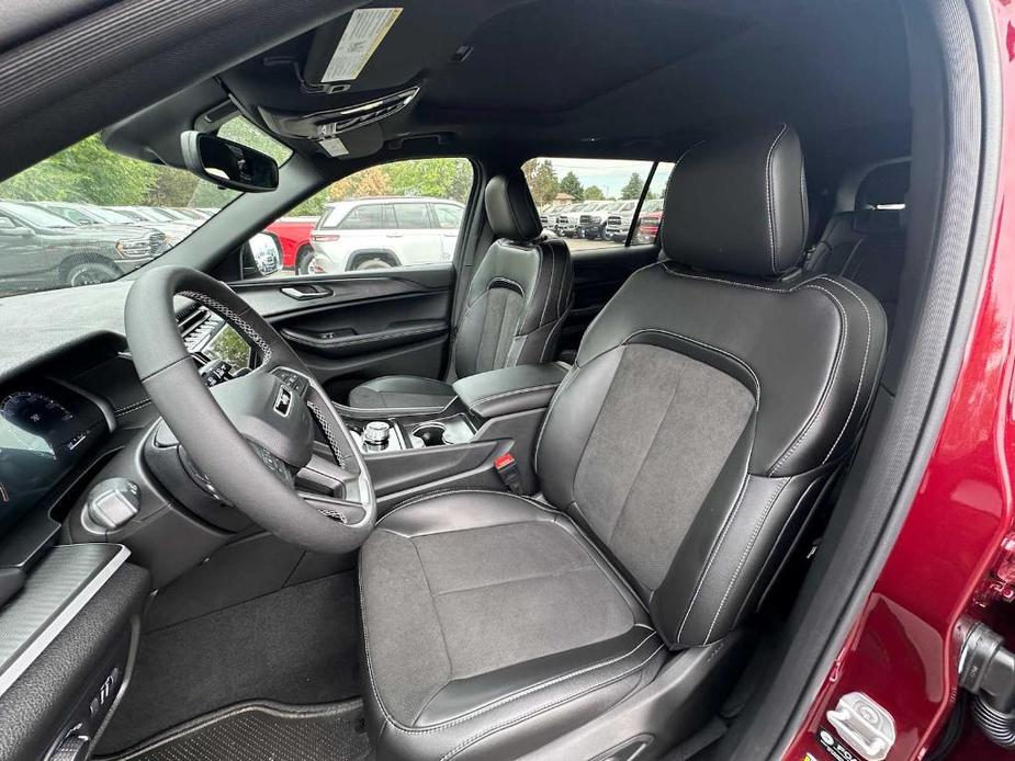 new 2024 Jeep Grand Cherokee L car, priced at $47,110