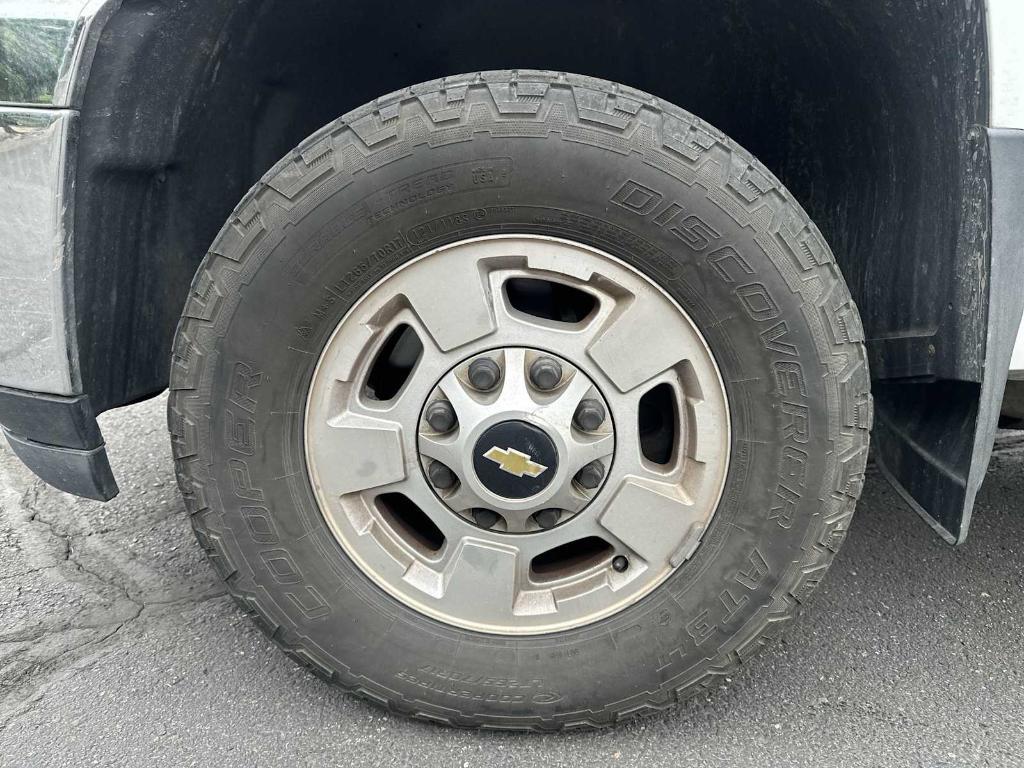 used 2013 Chevrolet Silverado 2500 car, priced at $28,519