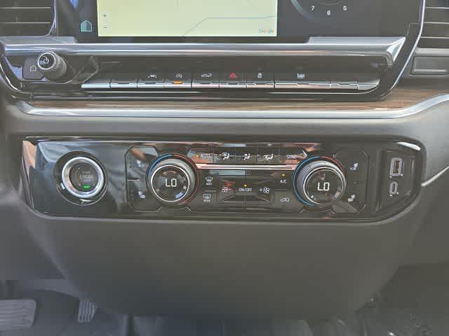 used 2024 Chevrolet Silverado 1500 car, priced at $41,889