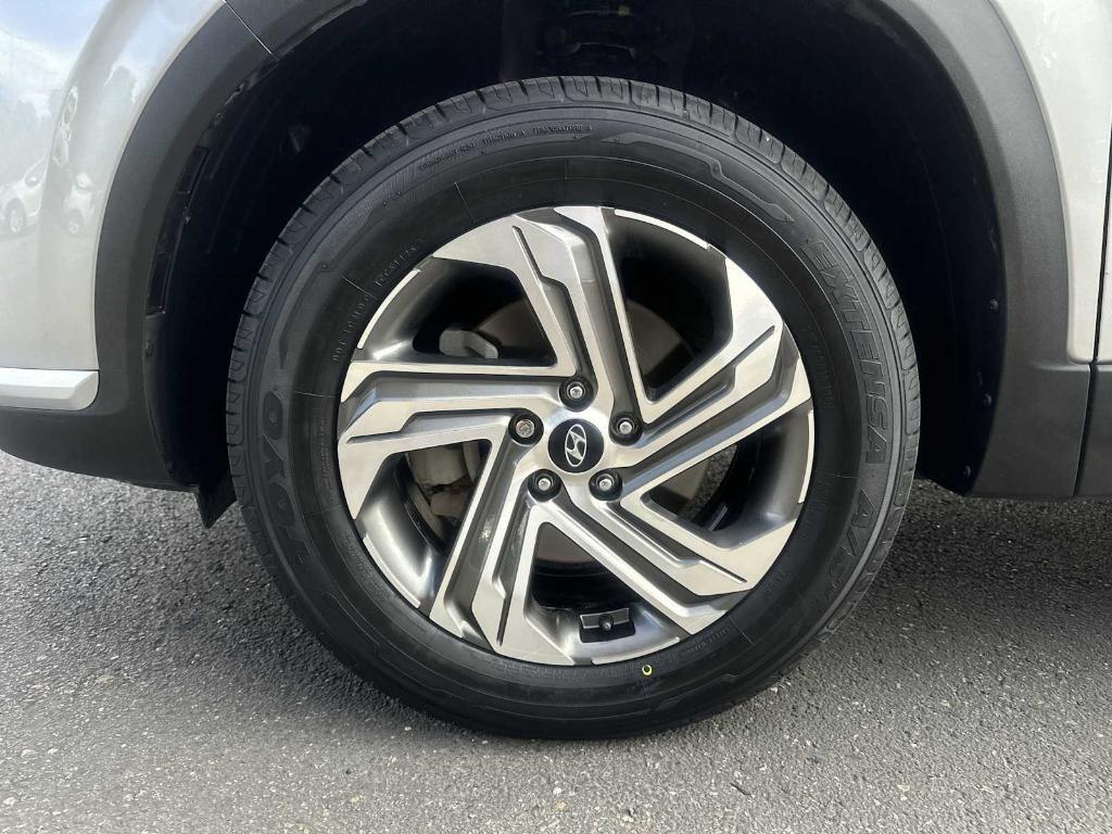 used 2021 Hyundai Santa Fe car, priced at $15,565