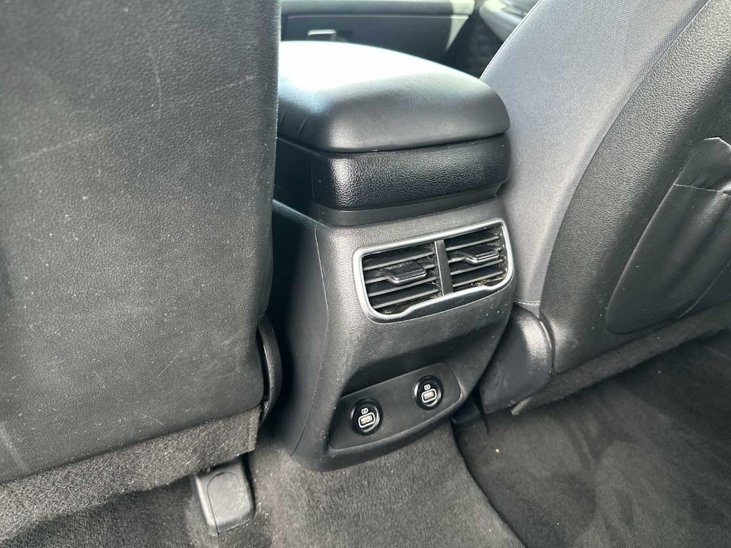 used 2021 Hyundai Santa Fe car, priced at $15,565