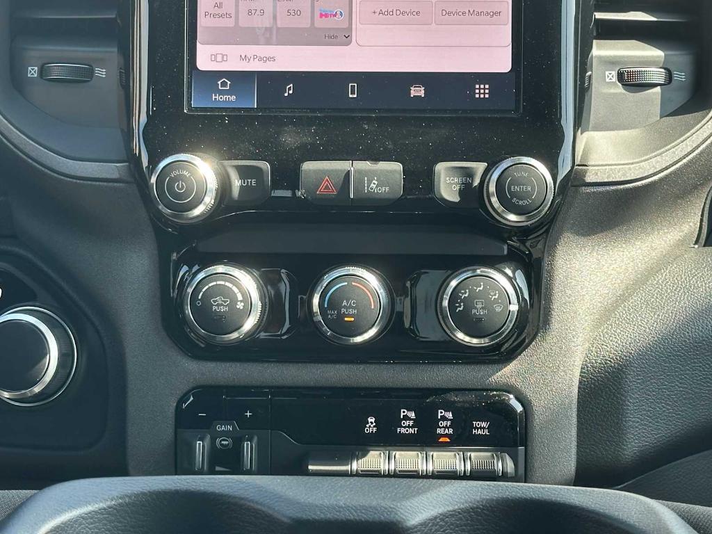 new 2025 Ram 1500 car, priced at $45,197