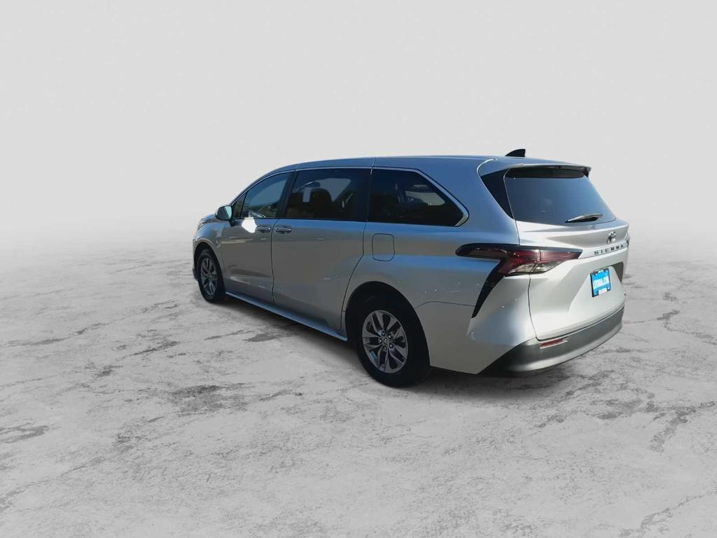 used 2023 Toyota Sienna car, priced at $37,508