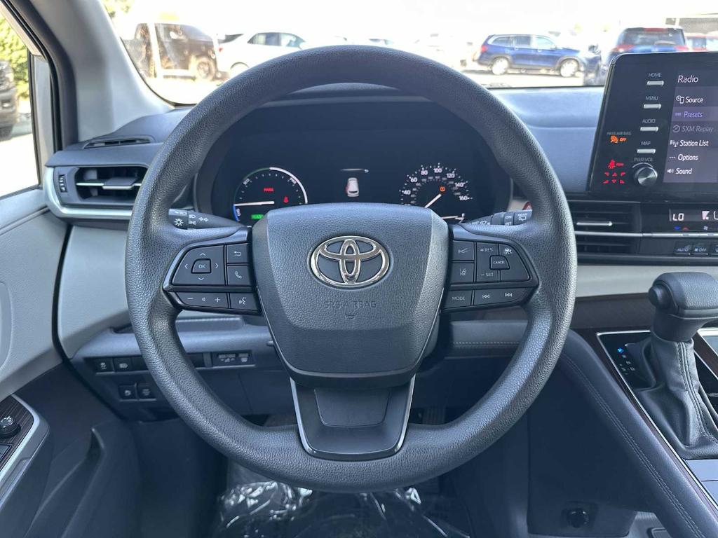 used 2023 Toyota Sienna car, priced at $37,508
