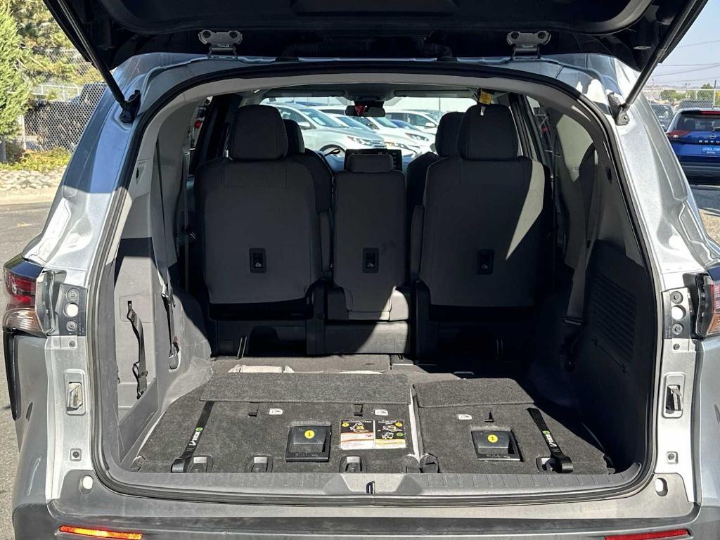 used 2023 Toyota Sienna car, priced at $37,508