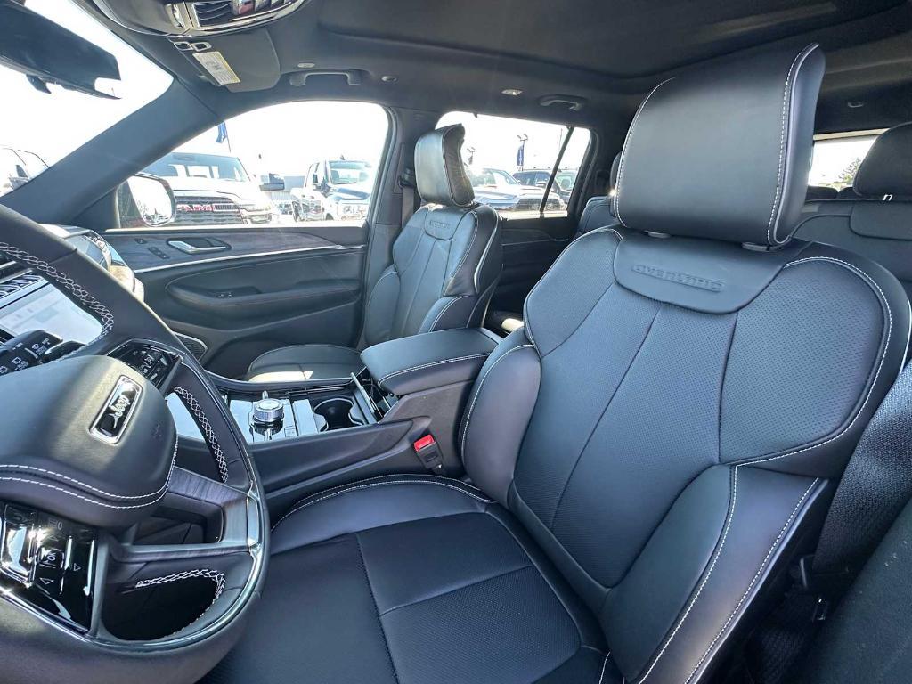 new 2025 Jeep Grand Cherokee L car, priced at $57,282