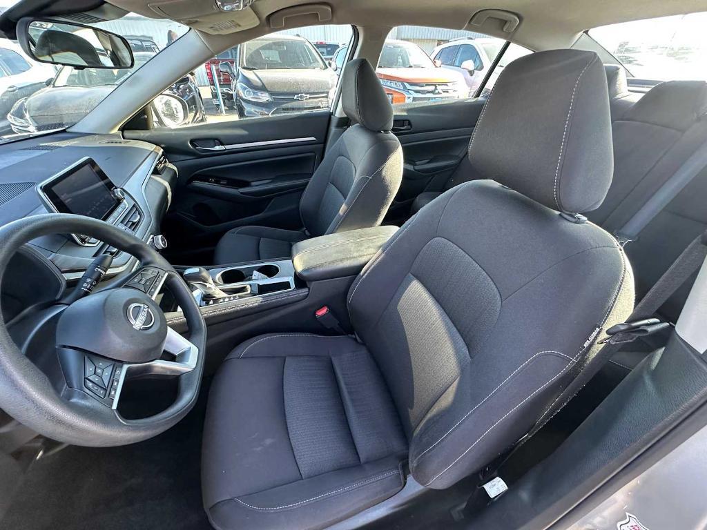 used 2023 Nissan Altima car, priced at $21,586