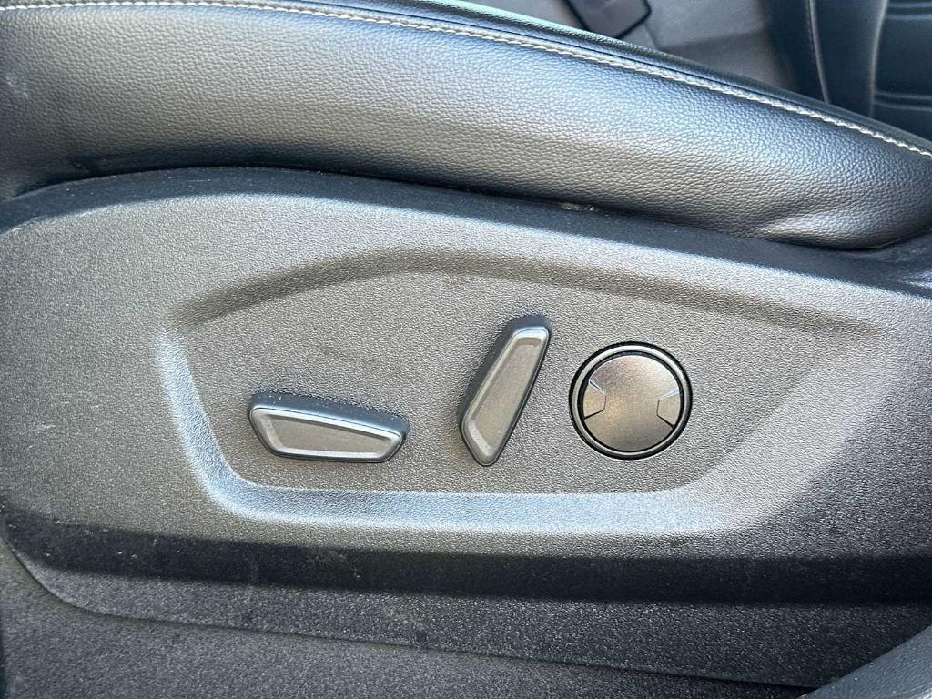 used 2022 Ford Edge car, priced at $21,489