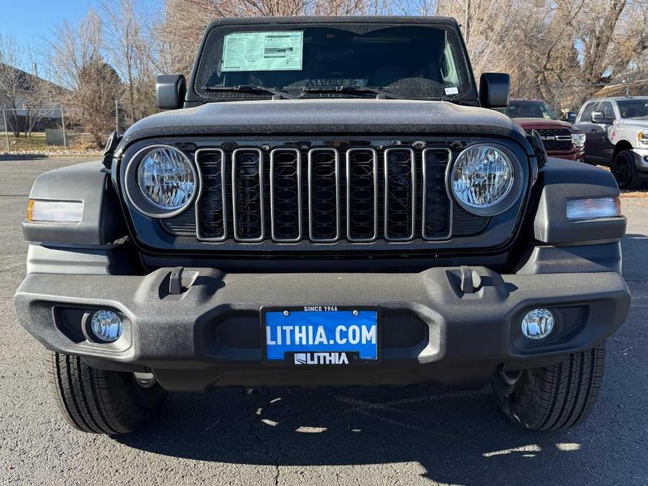 new 2025 Jeep Wrangler car, priced at $41,562