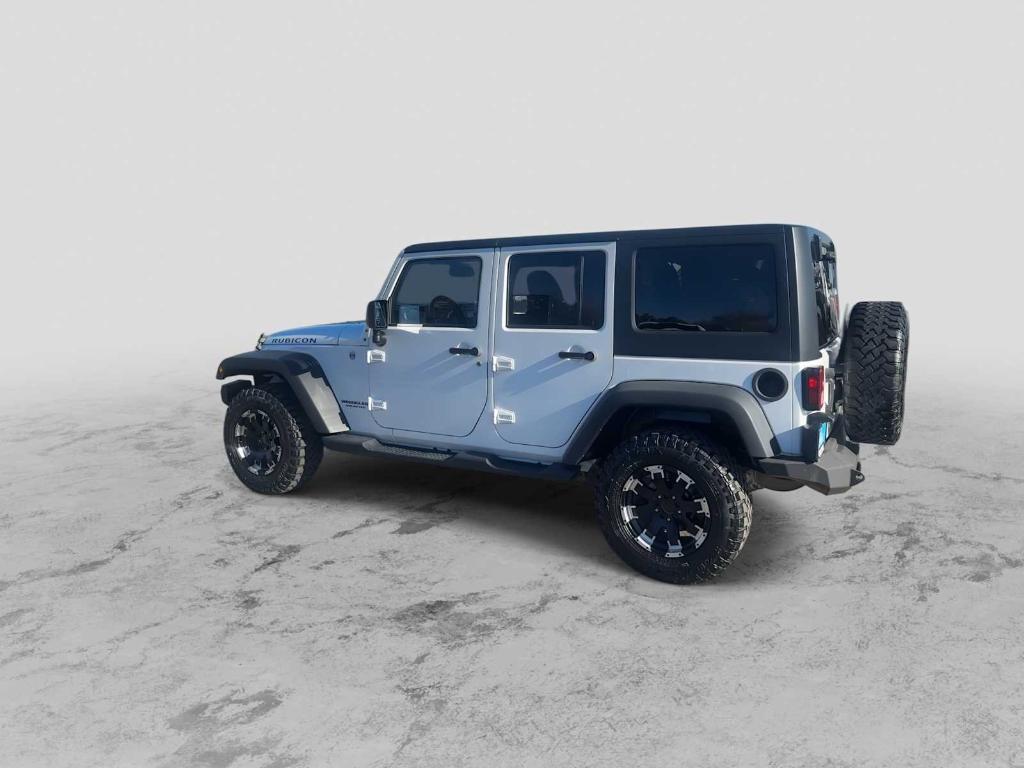 used 2015 Jeep Wrangler Unlimited car, priced at $16,004