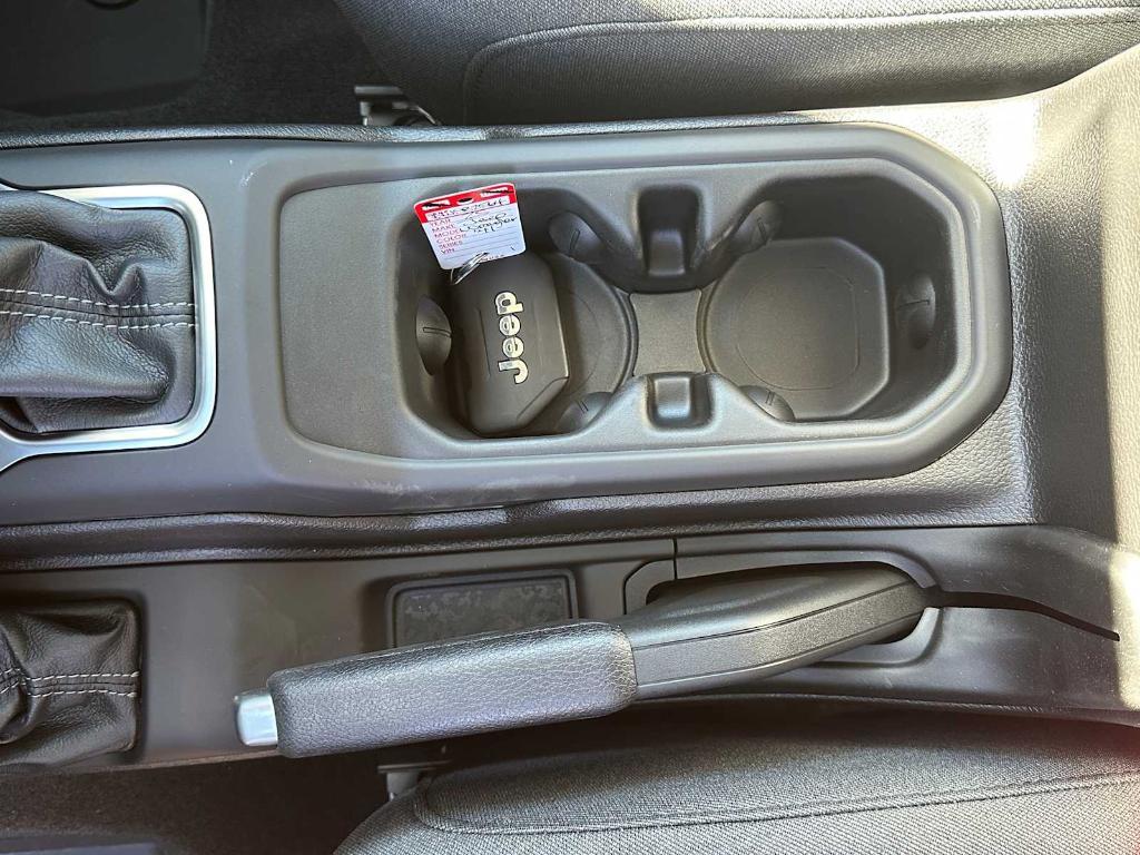 new 2025 Jeep Wrangler car, priced at $49,907