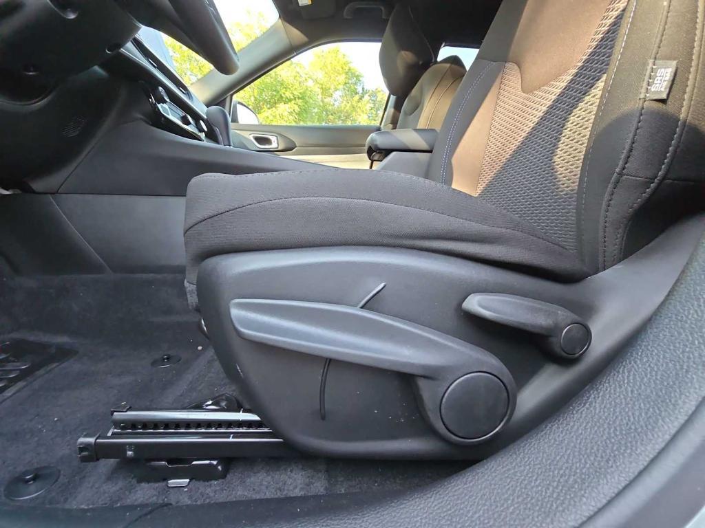 new 2025 Jeep Compass car, priced at $26,635