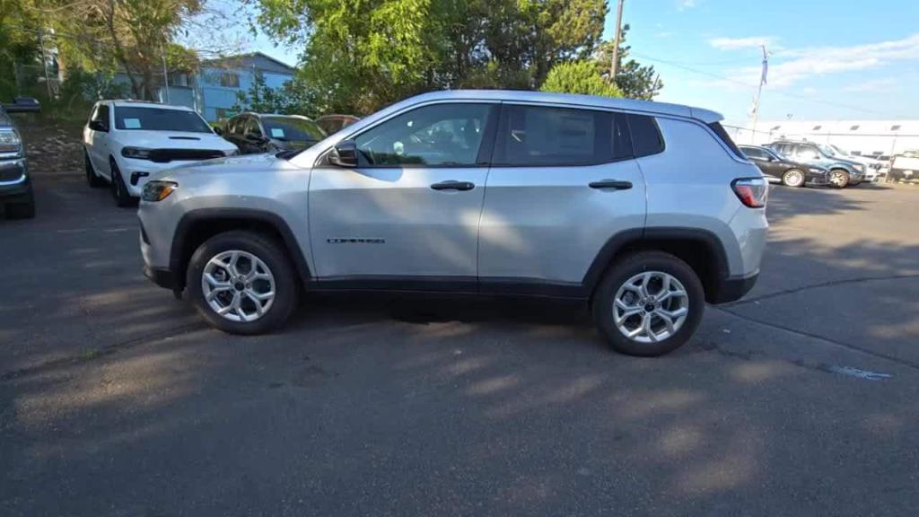 new 2025 Jeep Compass car, priced at $26,635