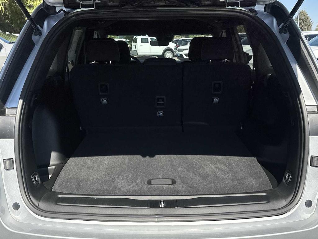 new 2025 Jeep Grand Cherokee car, priced at $35,321