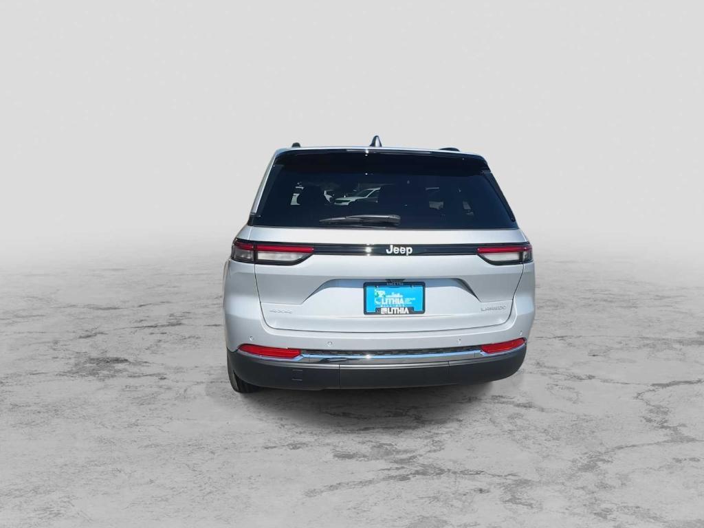 new 2025 Jeep Grand Cherokee car, priced at $35,321