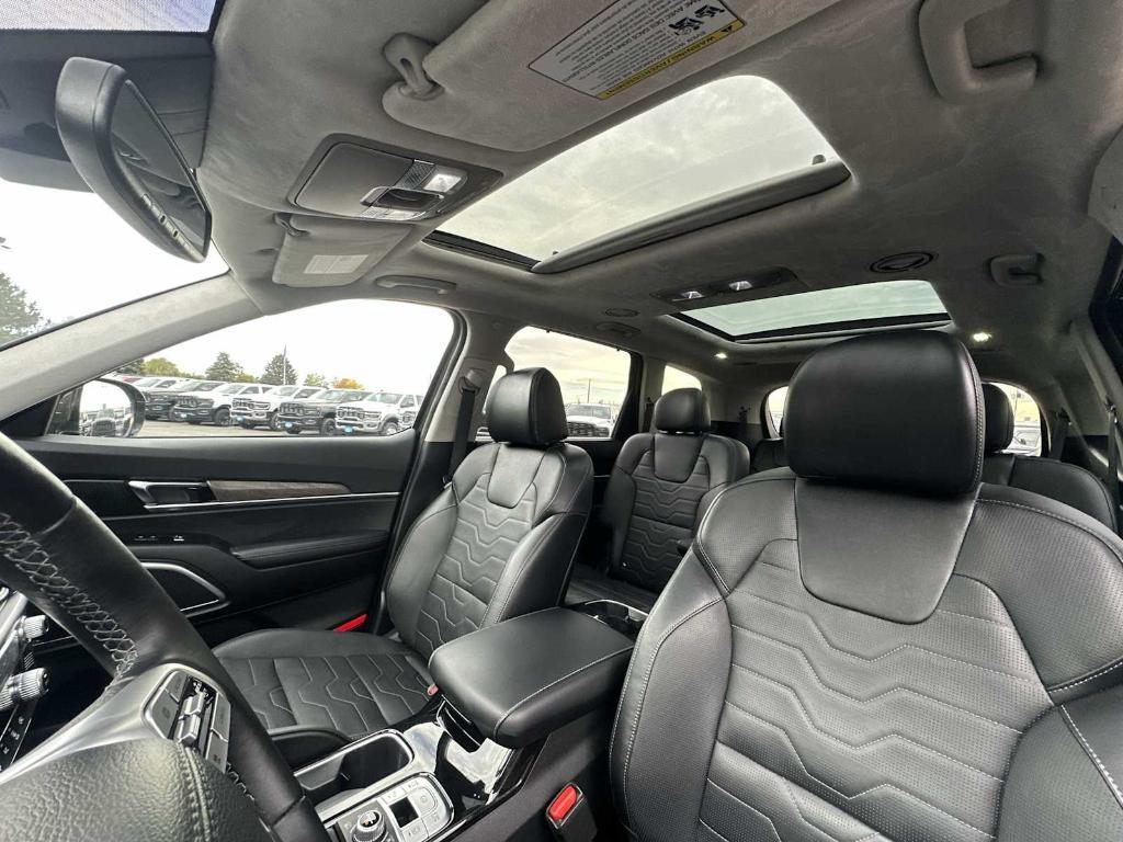used 2022 Kia Telluride car, priced at $38,591