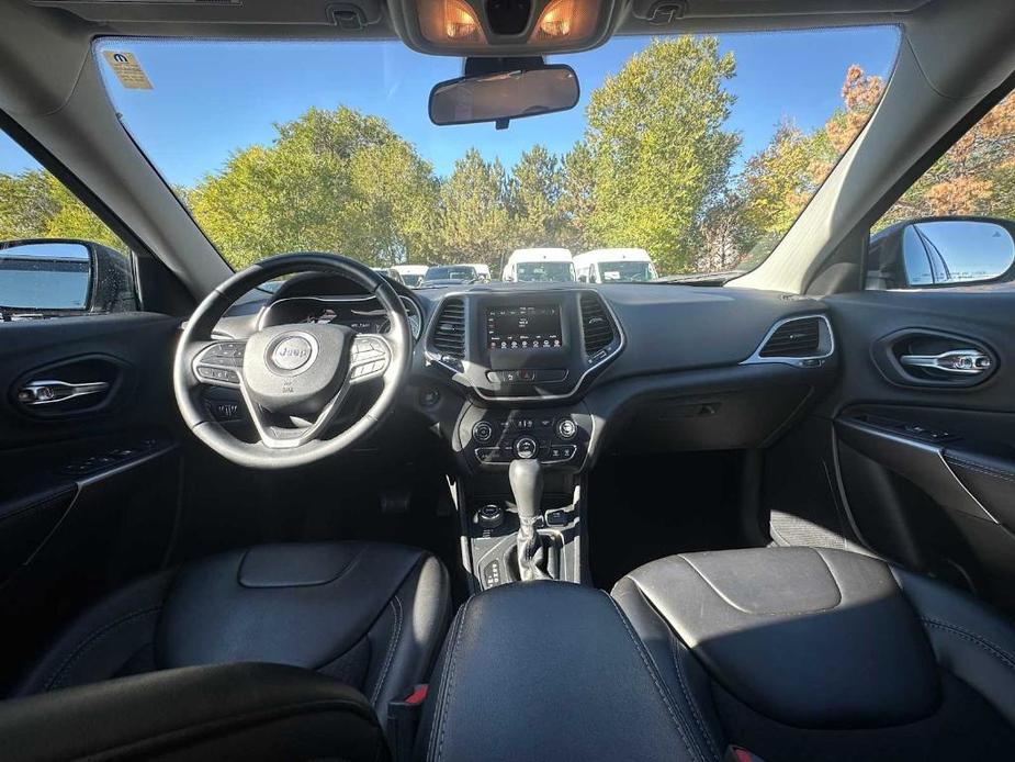 used 2019 Jeep Cherokee car, priced at $18,915